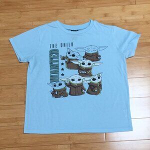 EUC Star Wars Baby Yoda The Mandalorian Light Blue T-Shirt